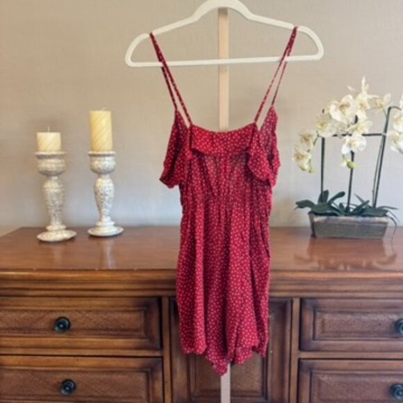 Brandy Melville Red Polka Dot Ruffle Romper One Size NWOT - Picture 4 of 5